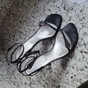🔥🔥Special Free Offer!!🔥🔥 Preloved pair of Stuart Weitzman sandals US